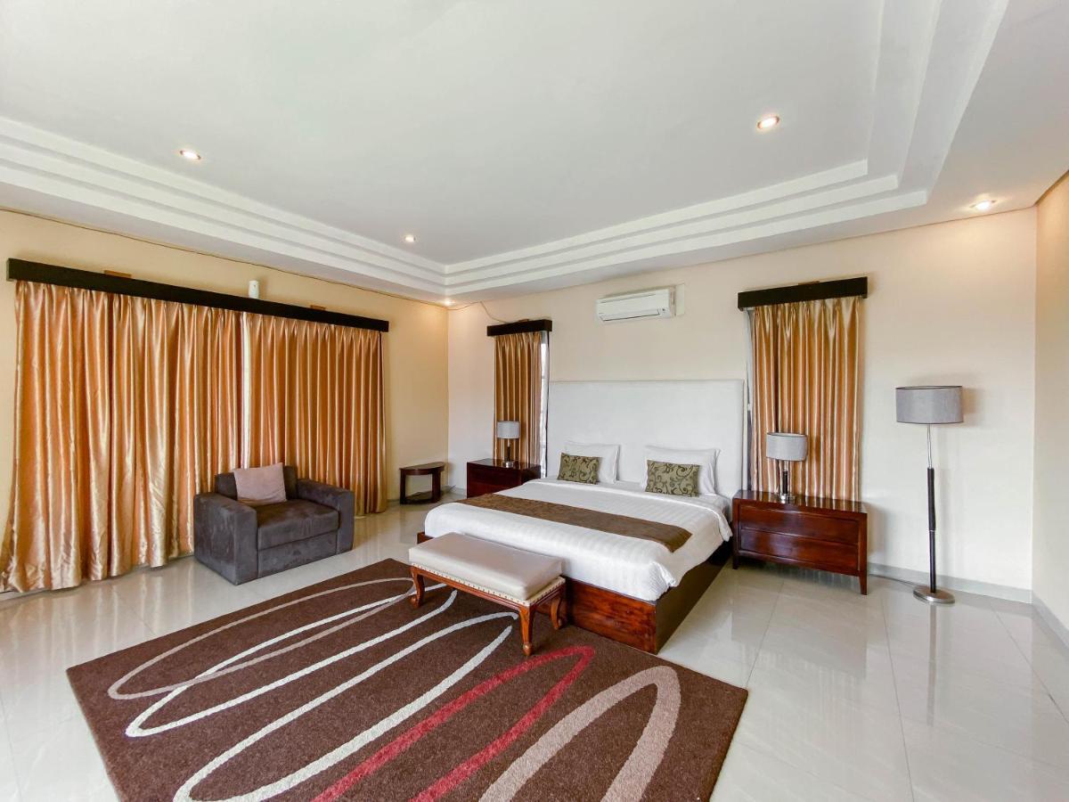 Cometa Villas Seminyak By Premier Hospitality Asia Экстерьер фото