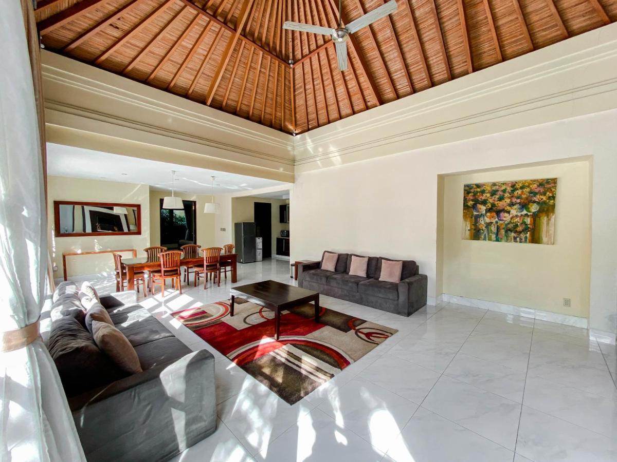 Cometa Villas Seminyak By Premier Hospitality Asia Экстерьер фото